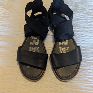 Sorel Ella Ankle Strap Sandals - Black size 8.5